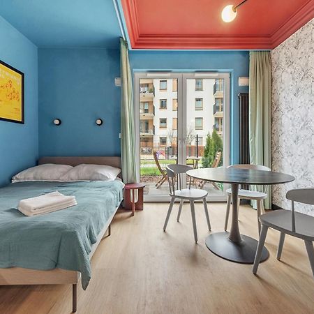 Ferienwohnung Colorful Apt Close To The Center Great Location Warschau Exterior foto