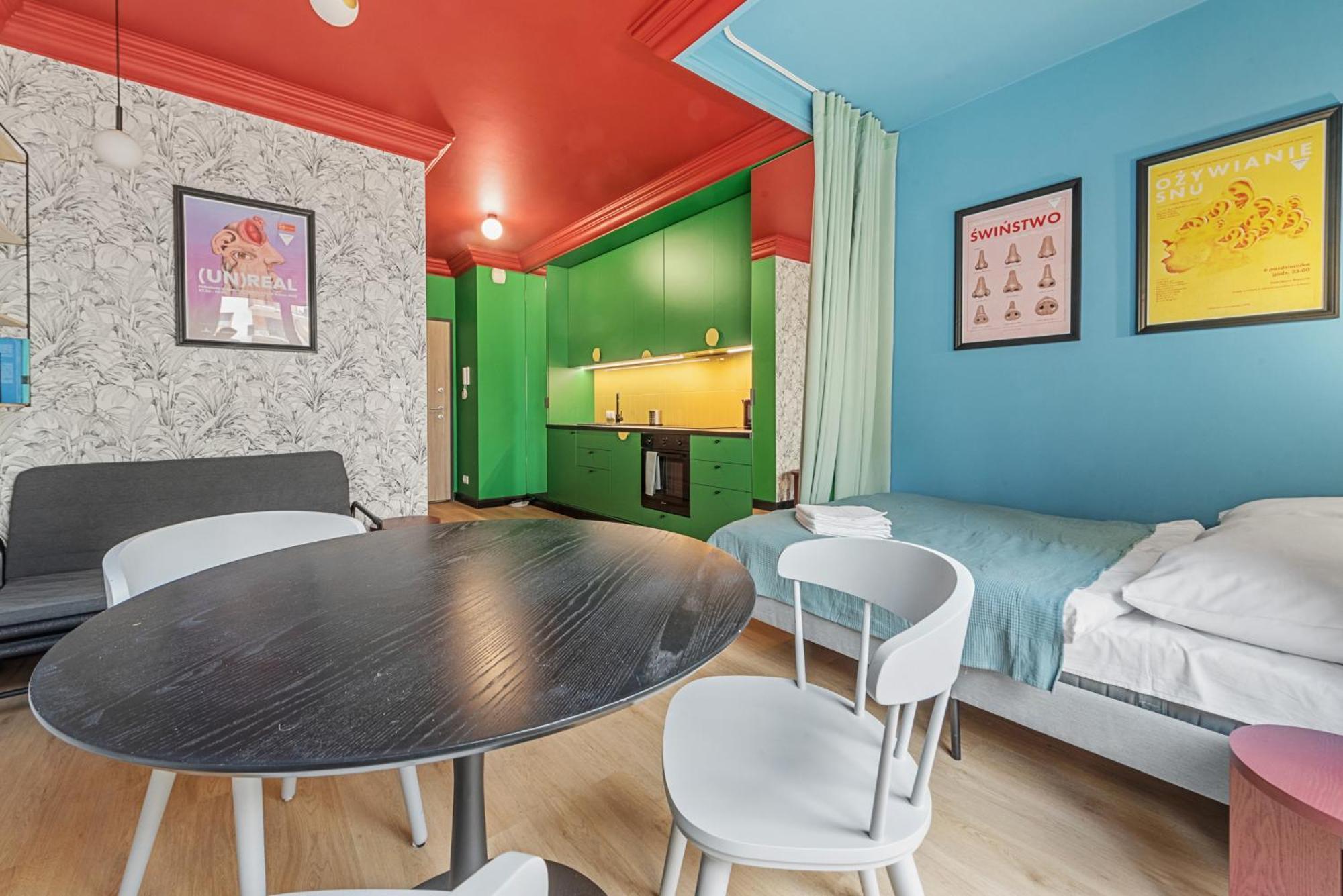 Ferienwohnung Colorful Apt Close To The Center Great Location Warschau Exterior foto